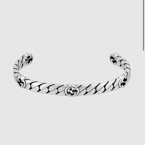 GUCCI INTERLOCKING BRACELET